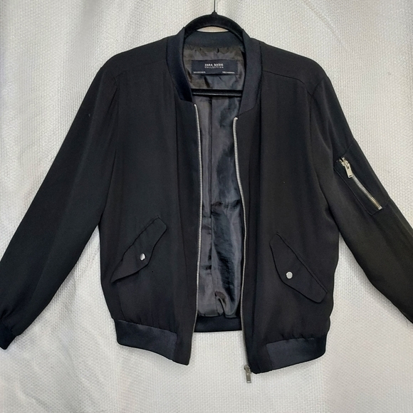 Zara basics Chiffon lightweight jacket. - Picture 1 of 8